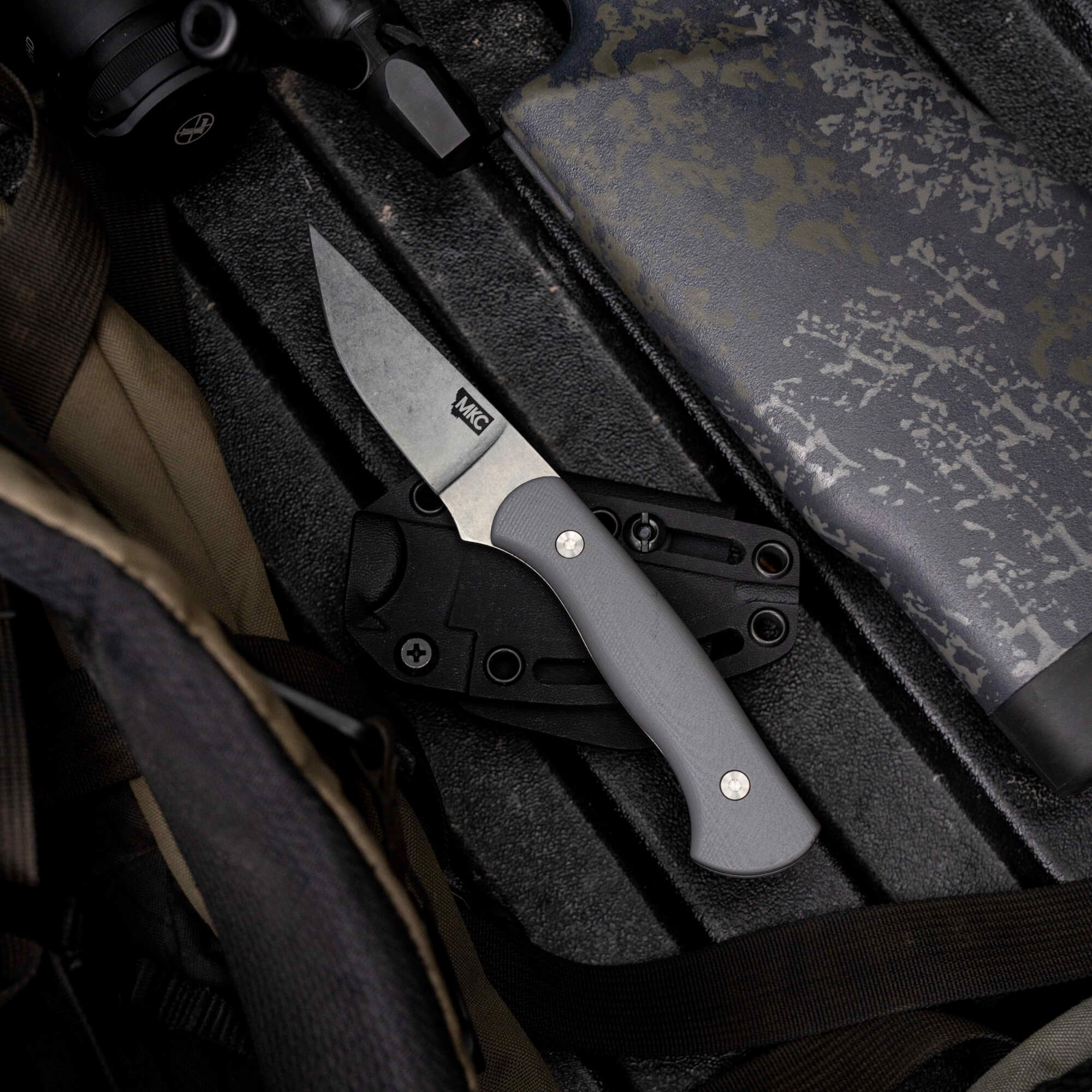 MAGNACUT BLACKFOOT 2.0 - GREY