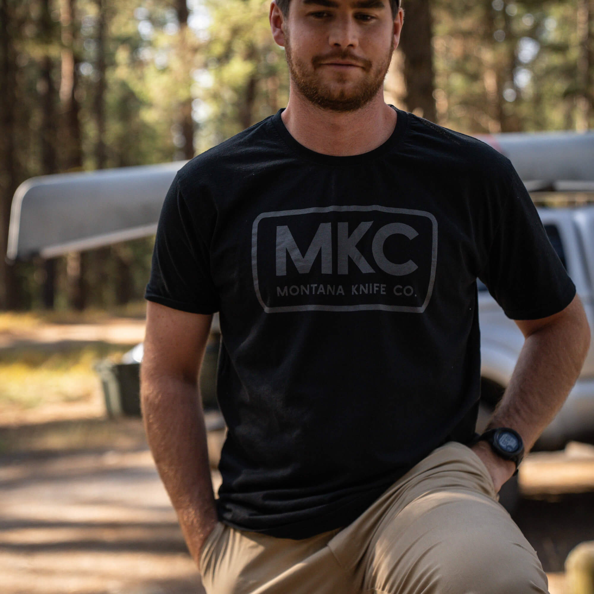 MKC LOGO TEE - BLACK