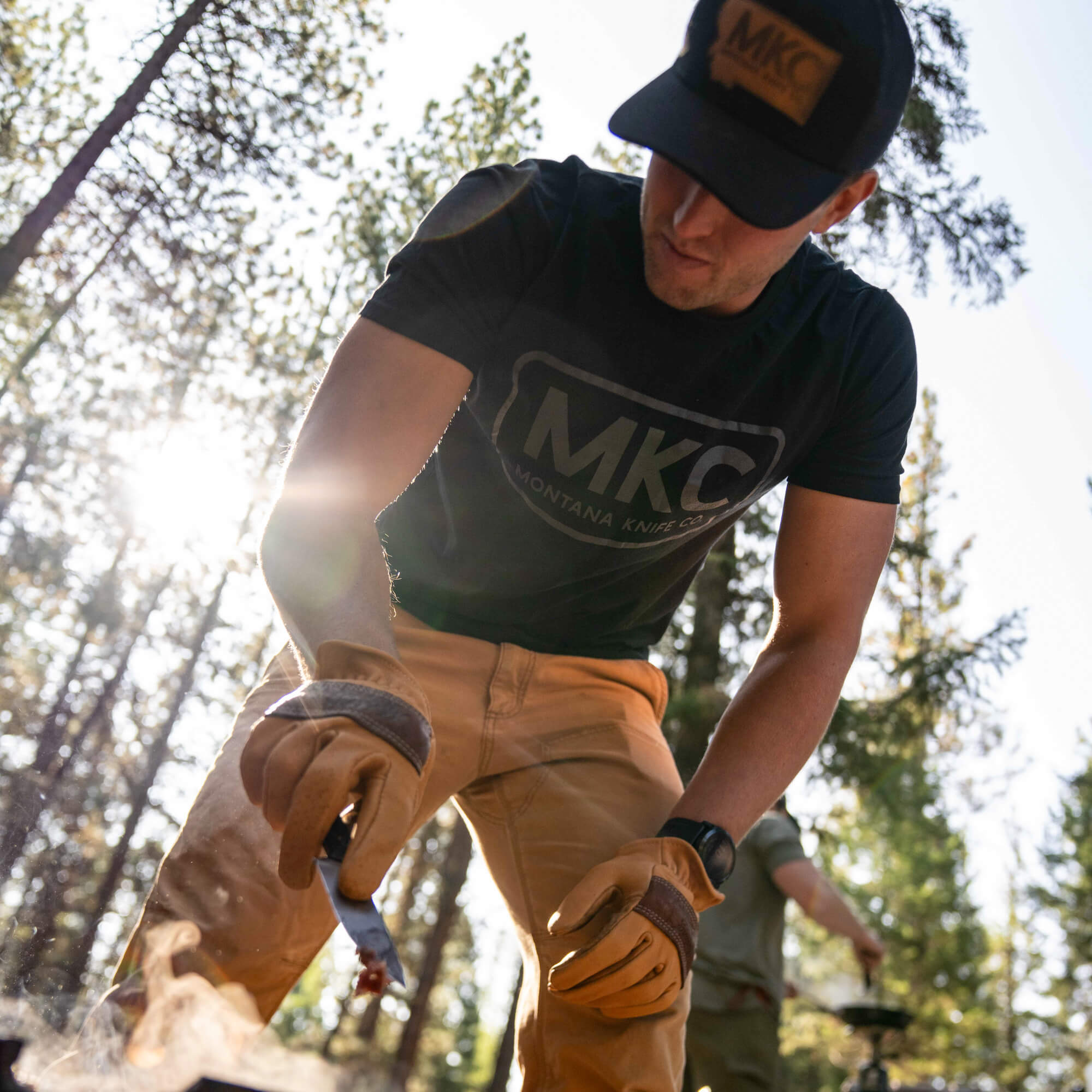 MKC LOGO TEE - BLACK