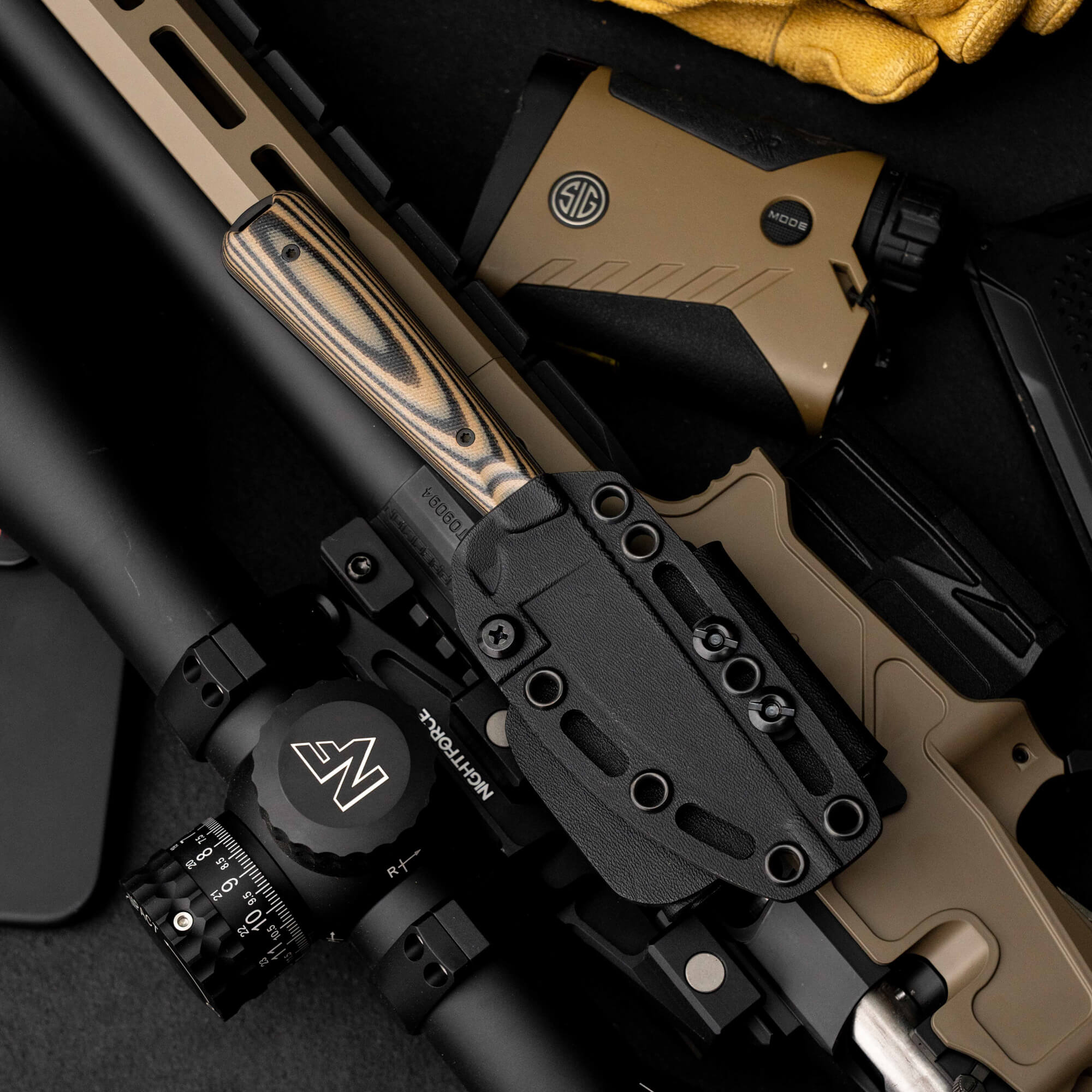 FLATTAIL - PVD - TAN & BLACK