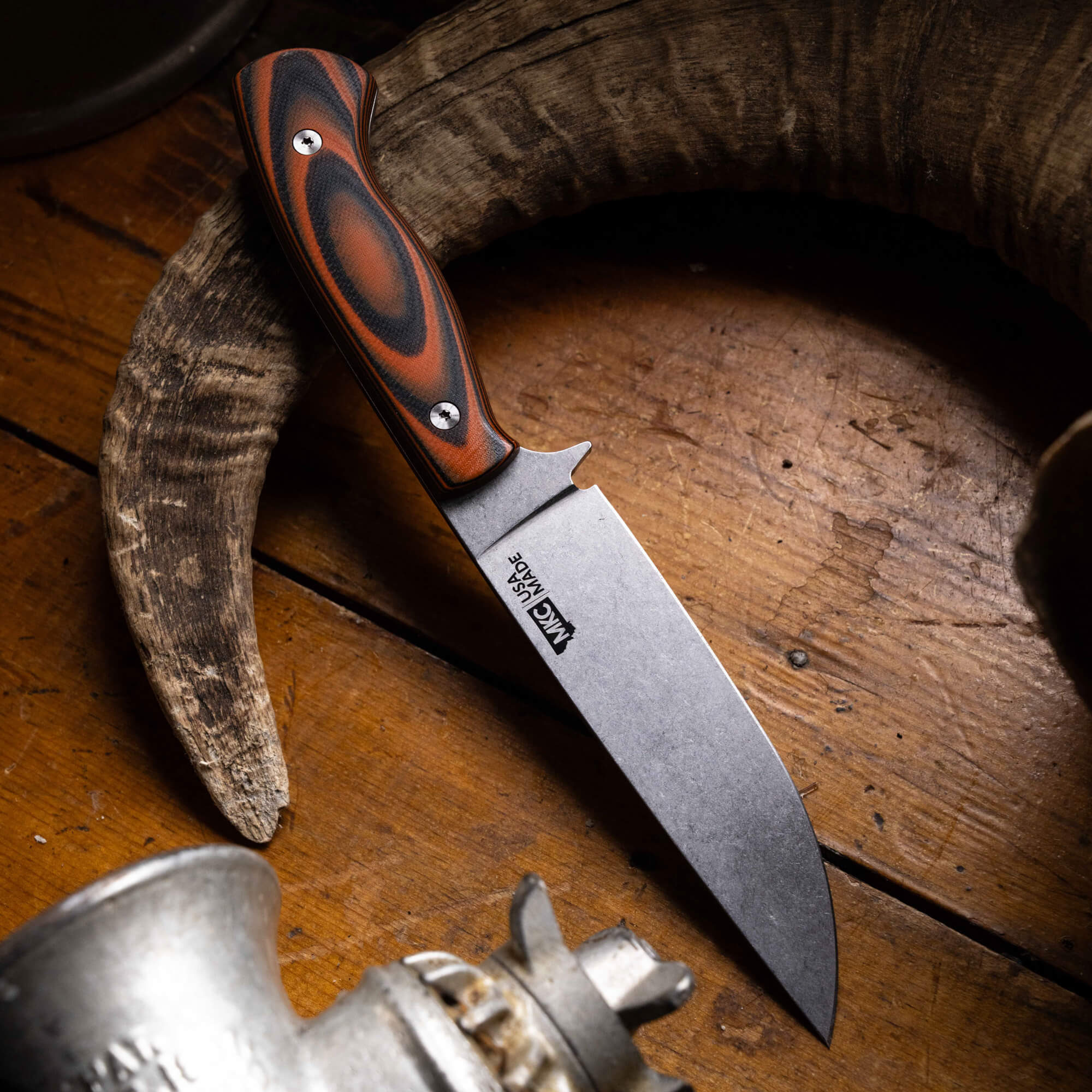 MAGNACUT SUPER CUB - DROP POINT HUNTER - ORANGE & BLACK