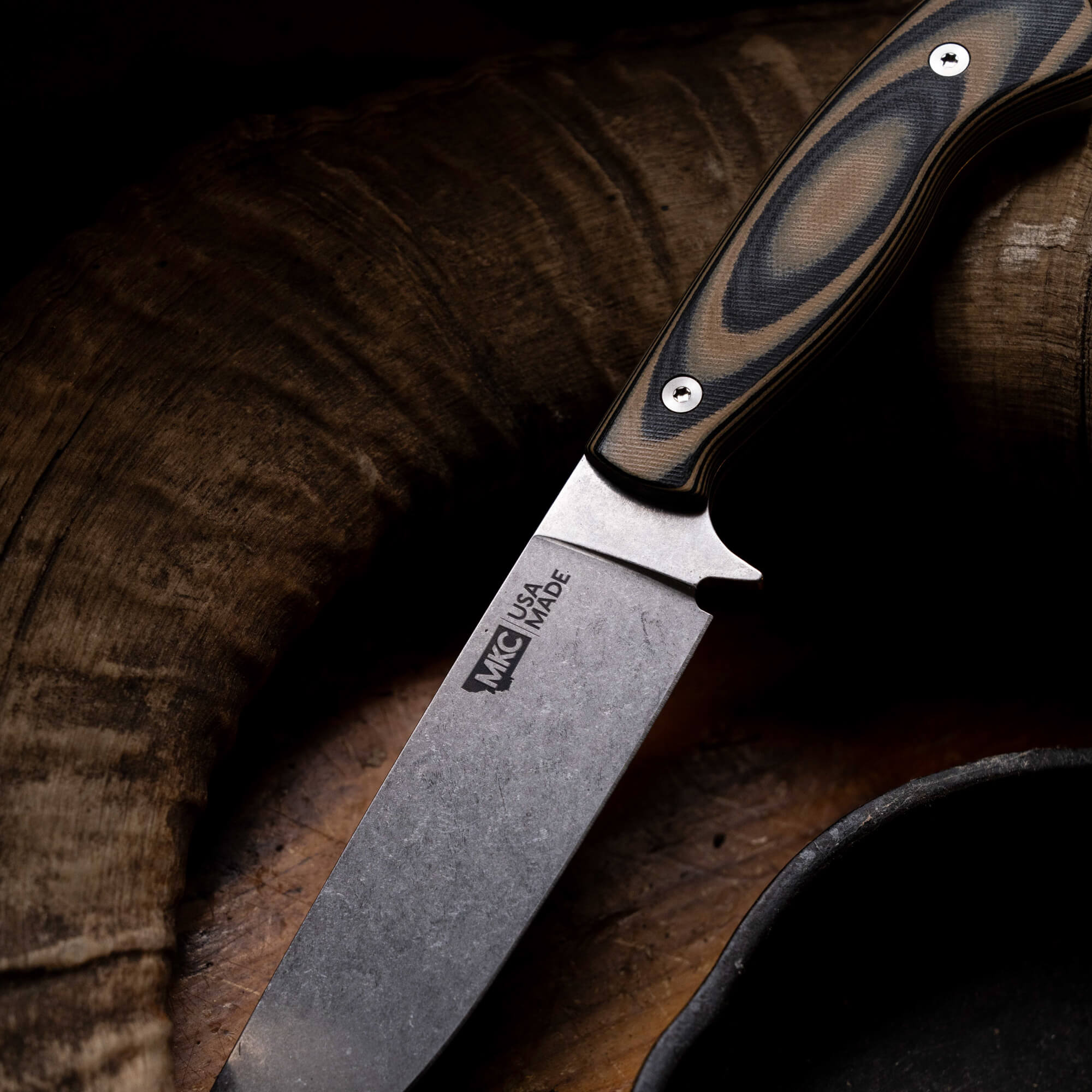 MAGNACUT SUPER CUB - DROP POINT HUNTER - TAN & BLACK