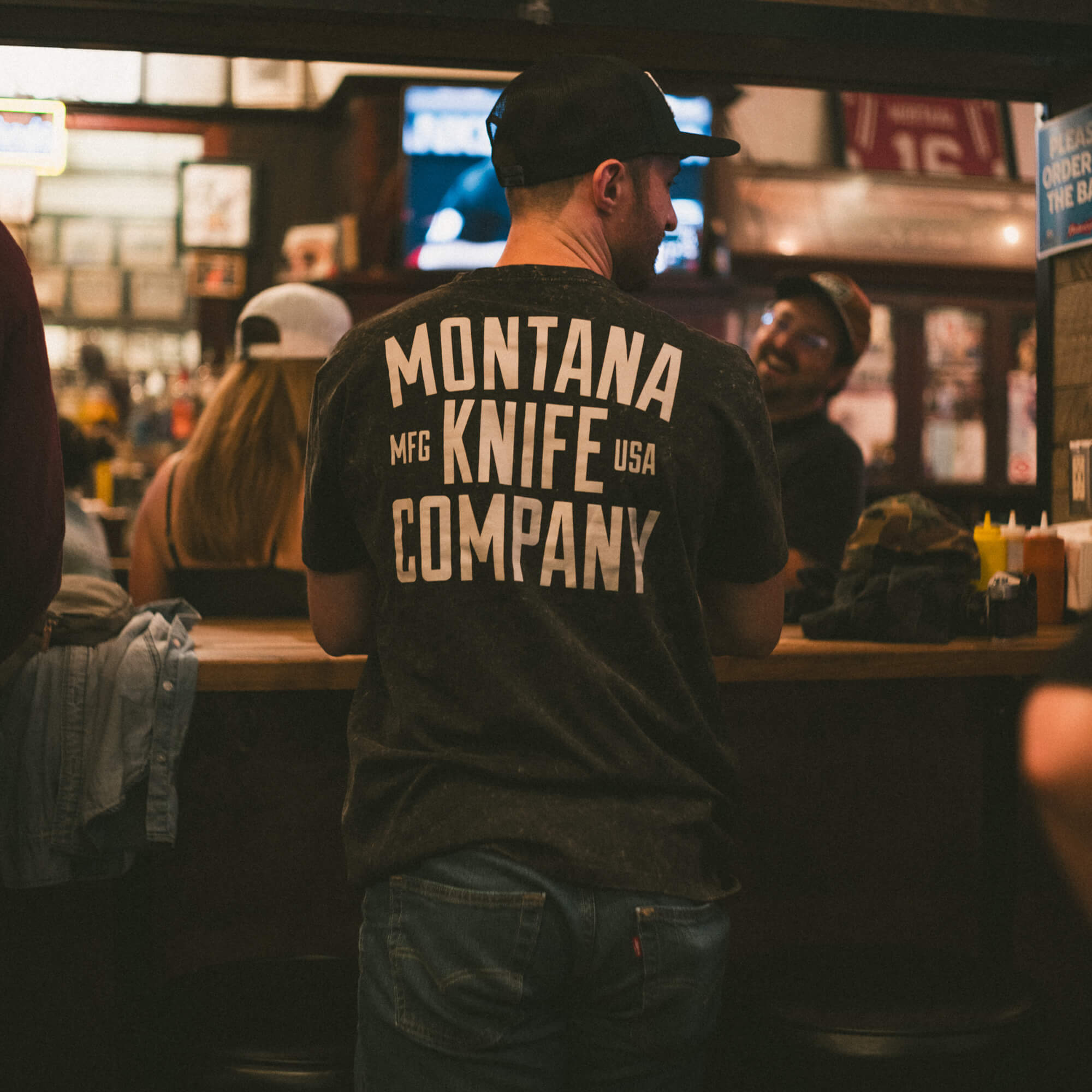 MKC STONEWASH TEE - BLACK