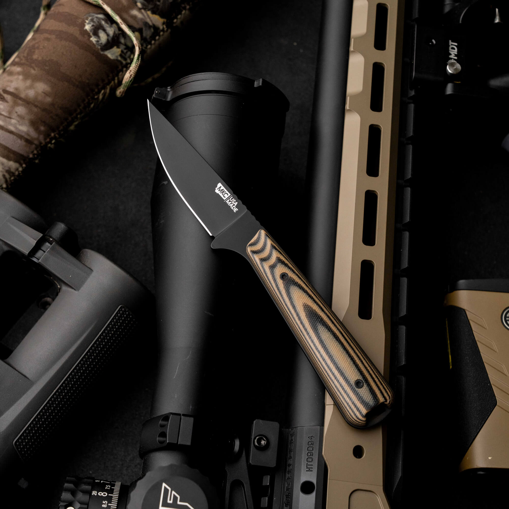 FLATTAIL - PVD - TAN & BLACK