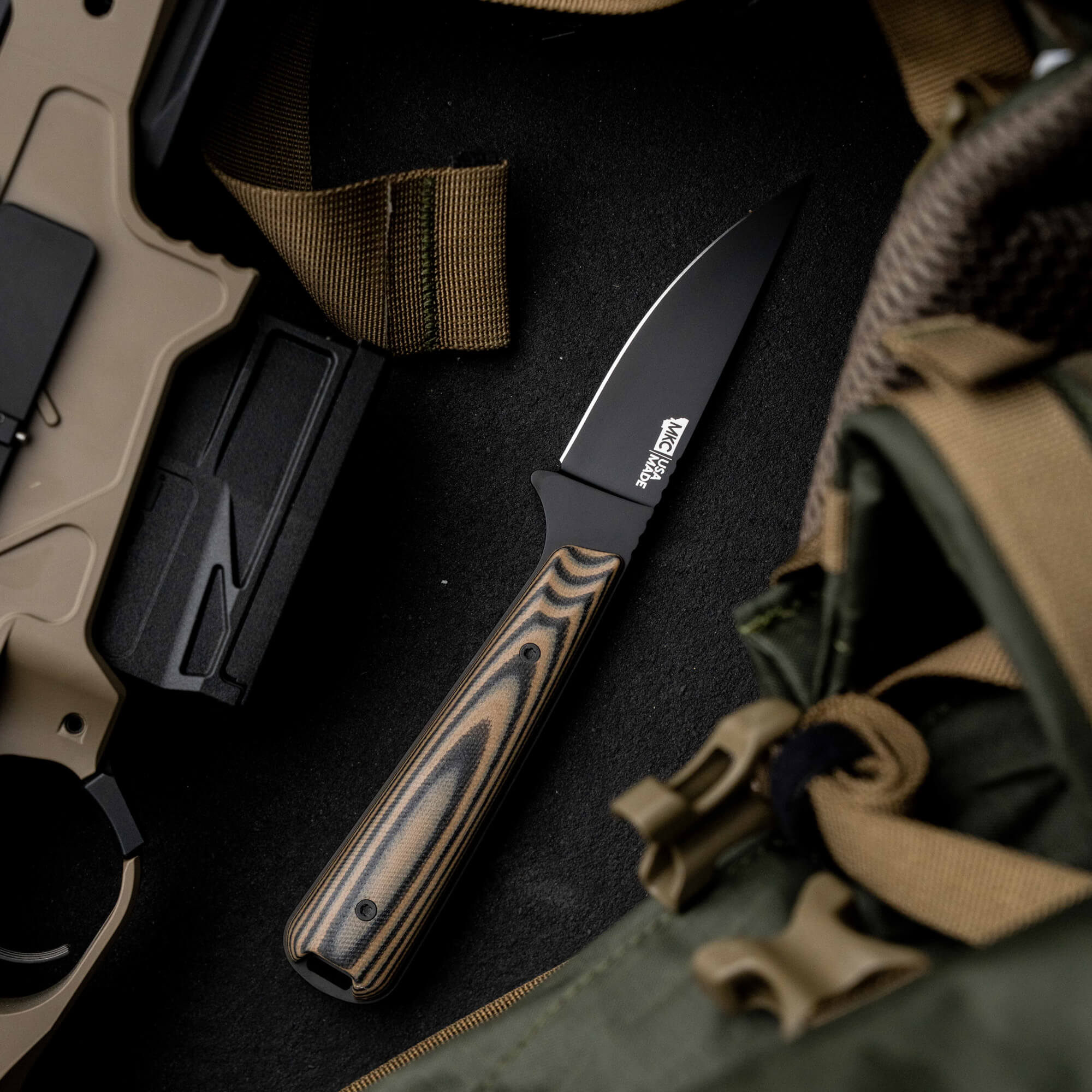 FLATTAIL - PVD - TAN & BLACK